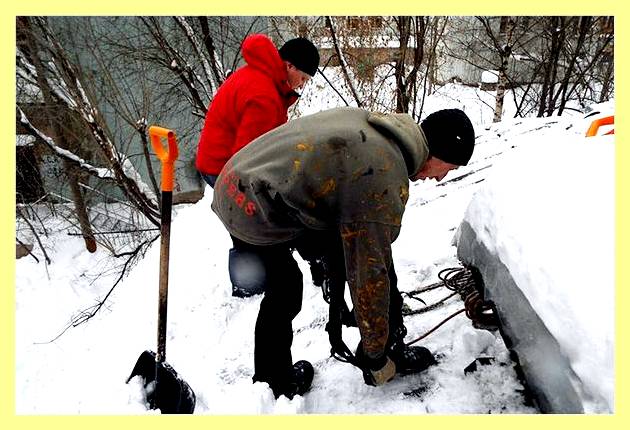 Четырехскатная крыша на срубе (четырехскатный, крыша, сруб, рядовые стропила нарожники, системы четырехскатной крыши) Четырехскатная крыша на срубе