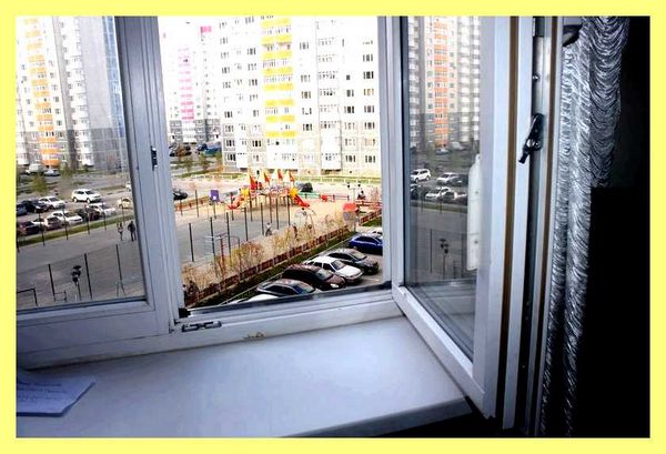 Язычок на пластиковом окне