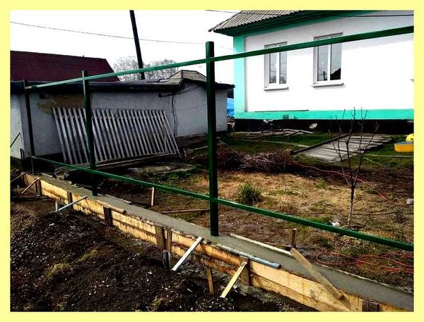 Чем закрыть щель под воротами во дворе (закрыть, щель, ворот, двор) Чем закрыть щель под воротами во дворе